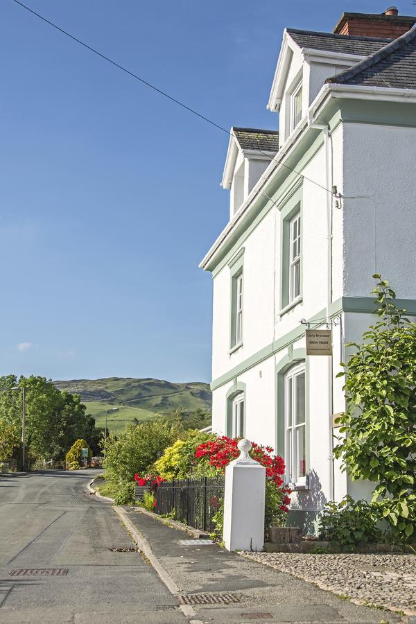 Llety Brynawel Guest House Pennal Exterior foto